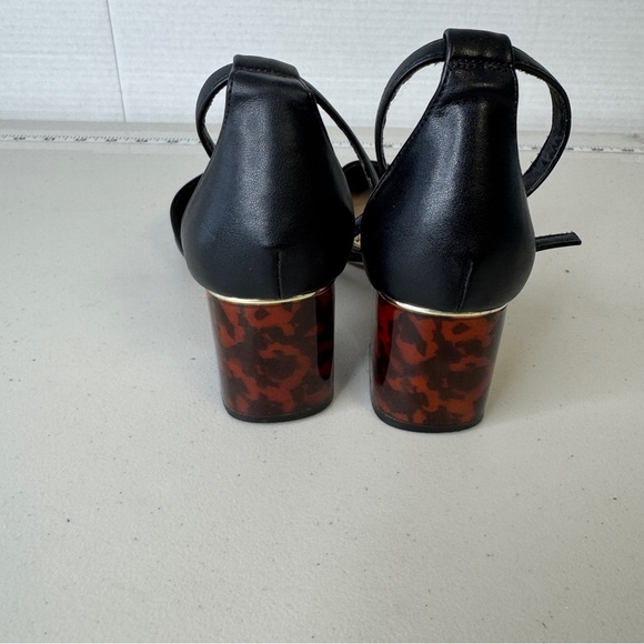 SOLD - Picture 5 of 15